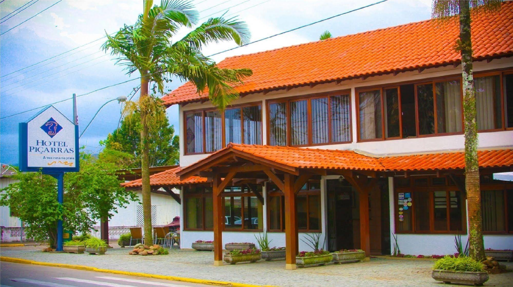 Hotel Picarras Penha  Exterior photo